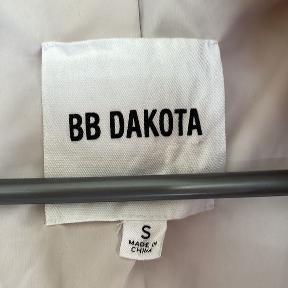 BB Dakota Cream Trench Coat - Picture 3 of 3